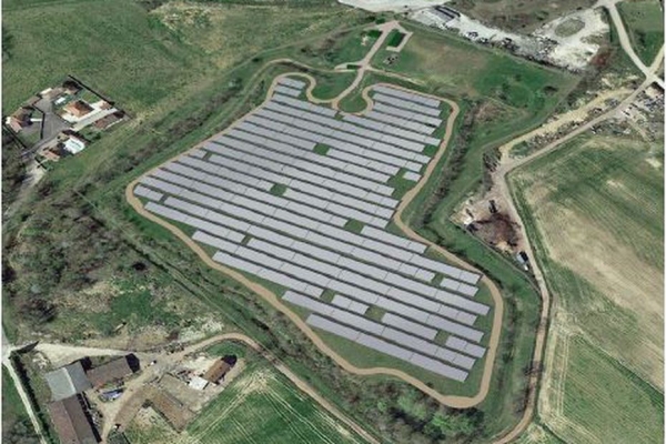 Un parc solaire construit sur l'ancienne décharge de Chagny