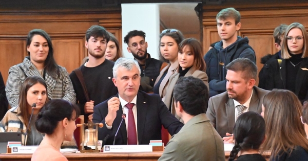 Les 51 apprentis du conseil départemental de Saône et Loire ont été mis à l’honneur