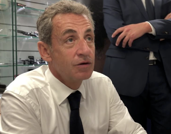 Nicolas Sarkozy mis en examen pour « association de malfaiteurs »