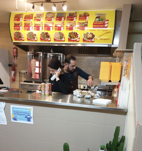 Le Kebab de Saint Léger sur Dheune assure des livraisons sur une quinzaine de communes