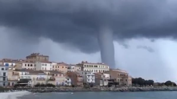 Incroyable trombe marine observée ce samedi au large de la Corse