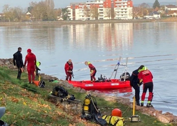 Une personne disparue  recherchée dans le lac du Plessis à Montceau 