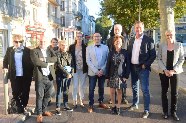 RASSEMBLEMENT NATIONAL - Face à la percée d'Eric Zemmour, l'heure est à la mobilisation des troupes 