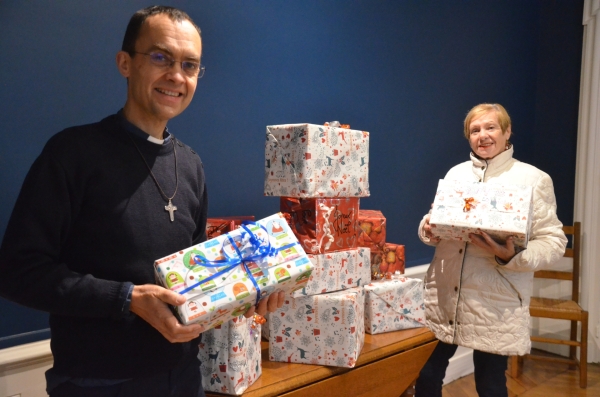 C'est reparti pour les colis de Noël pour les plus démunis de la paroisse de Chalon centre 