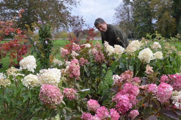 Malgré le COVID, les 17è Journées des Plantes & Arts du Jardin du Château de la Ferté se tiendront bien ce week-end