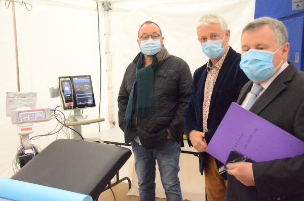 Le centre de vaccination de Chalon sur Saône ouvre ce lundi matin.... 