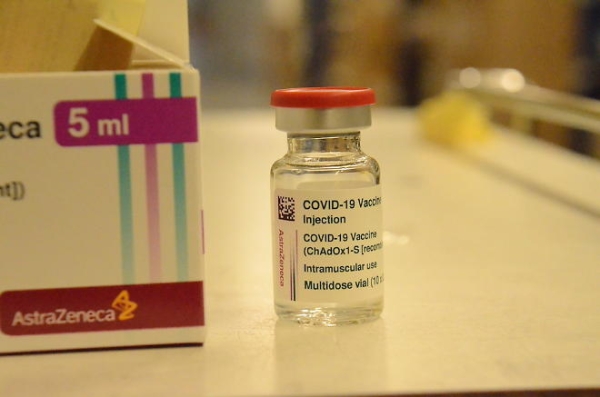 AstraZeneca - Vous avez eu la première dose ? Va-t-on pouvoir avoir la seconde ?