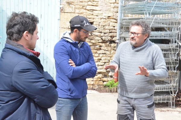 A Rully, le sénateur et conseiller régional, Jérôme Durain, prend le pouls des viticulteurs après l'épisode du gel de printemps 