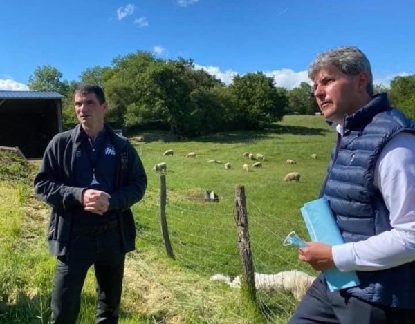 REGIONALES - Pour Gilles Platret, «les loups oui, mais pas dans les zones d’élevage !»