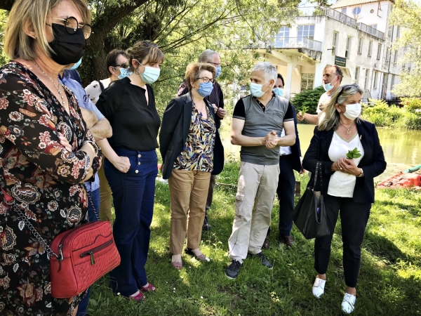 REGIONALES - En Saône et Loire, Marie-Guite Dufay a présenté ses engagements  en faveur des filières d’excellence