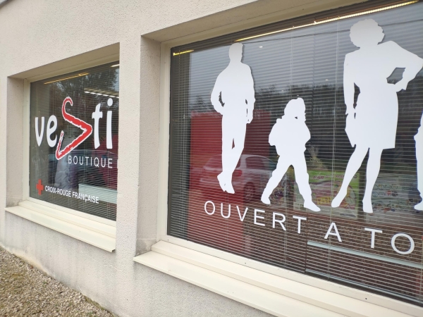 La grande braderie d'hiver de la VestiBoutique de la Croix Rouge est annoncée