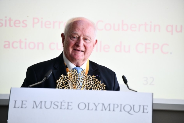 Le prix Pierre de Coubertin a été decerné au Saône et Loirien Bernard Ponceblanc