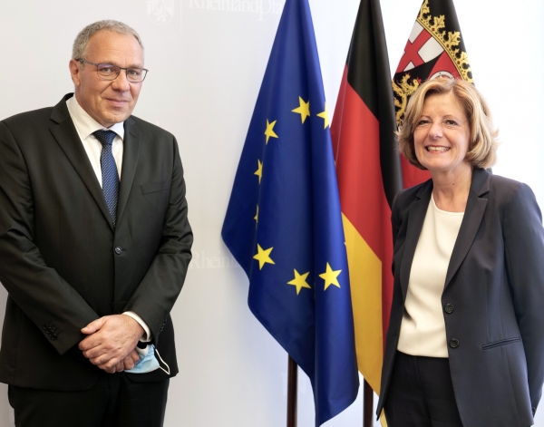 Maison de Bourgogne-Franche-Comté en Rhénanie-Palatinat : Premières rencontres entre élus des deux régions partenaires à Mayence(Allemagne)