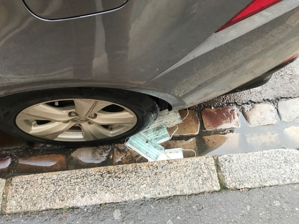 A quand des collecteurs de masques usagés à Chalon ?