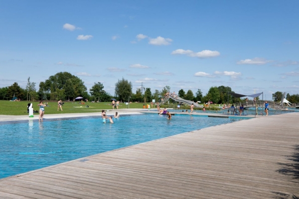  Toutes les facettes de la baignade à Beaune Côté Plage