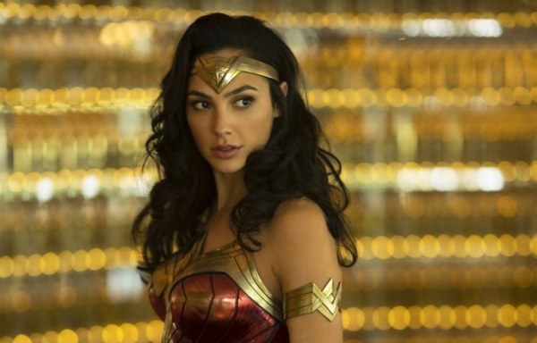 « Wonder Woman 1984 » ne sortira pas en salle de cinéma et passe directement à l'autre étape 