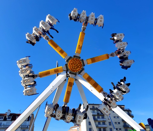 FETE FORAINE - Les rappels de sécurité en ce dimanche très ensoleillé 