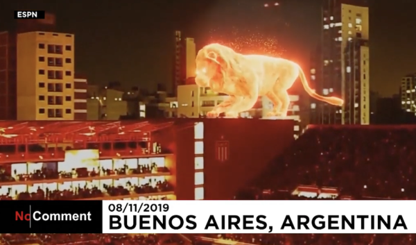 En Argentine, après plusieurs années de travaux, le stade du club Estudiantes sort un hologramme incroyable 