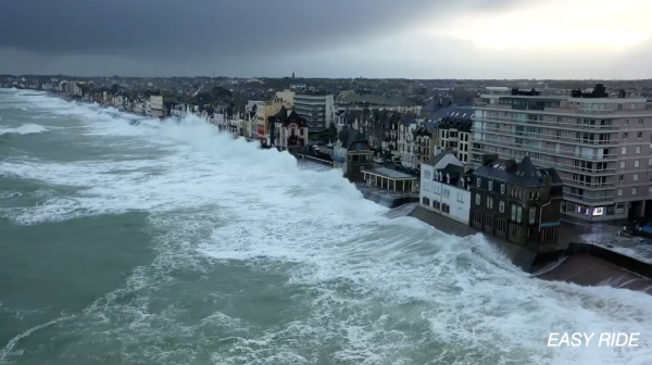 TEMPETE CIARA - Superbes images de Saint-Malo filmées par drone 
