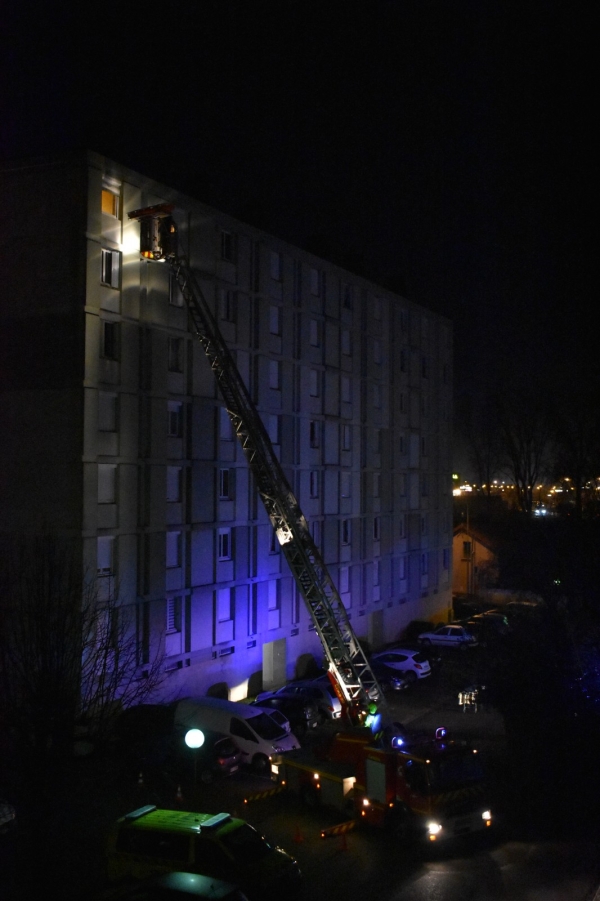 Spectaculaire intervention au petit matin à Chalon sur Saône