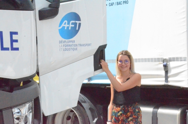 A Chalon sur Saône, le lycée professionnel Camille du Gast, pilote dans la continuité pédagogique pendant les vacances d'été