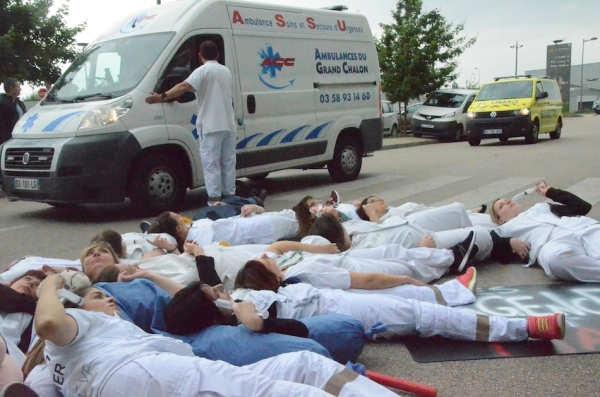 Ce mardi, c'est l'heure de défendre l'hôpital public à Chalon sur Saône comme partout ailleurs ! 