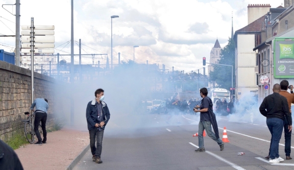 Protestations et tensions autour de la venue de Marine Le Pen à Dijon 