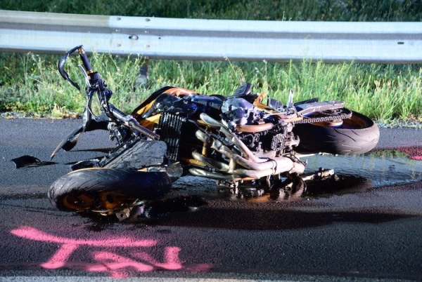 Pronostic vital enclenché pour un motard suite à un choc frontal 