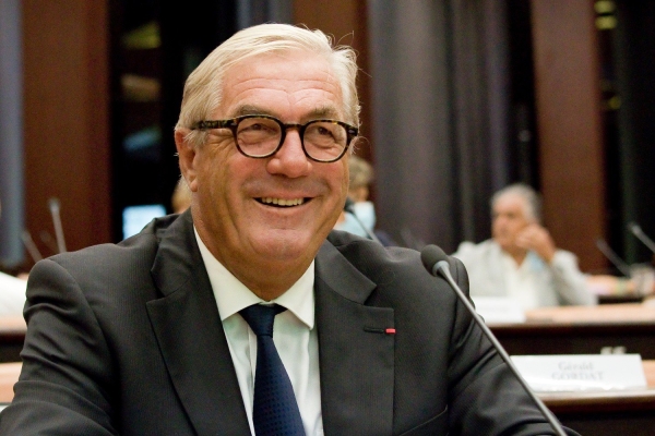 REGIONALES - François Sauvadet retire son soutien à Gilles Platret 