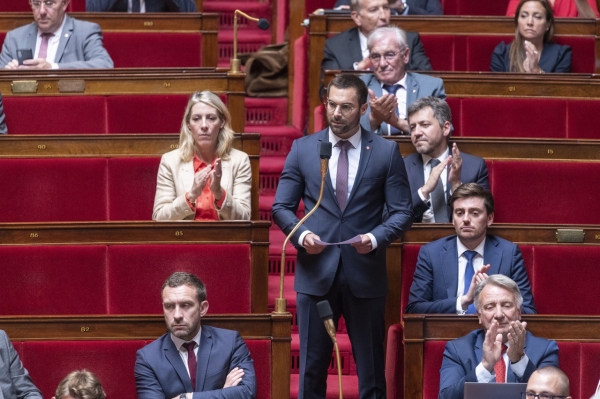 Après l'attaque d'Israël, le député RN, Julien Odoul, pointe les propos de la France Insoumise
