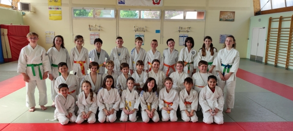 Une trentaine de judokas St Marciaux en stage ! 