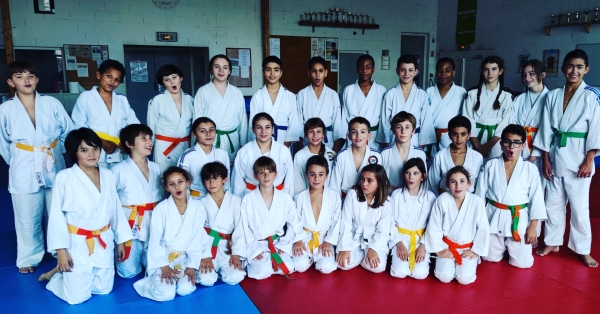 30 Judokas en perfectionnement au Budokan Chalonnais ! 