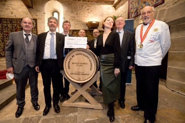 La pièce de charité de la vente des vins des Hospices de Nuits-Saint-Georges attribuée à plus de 41.000 euros