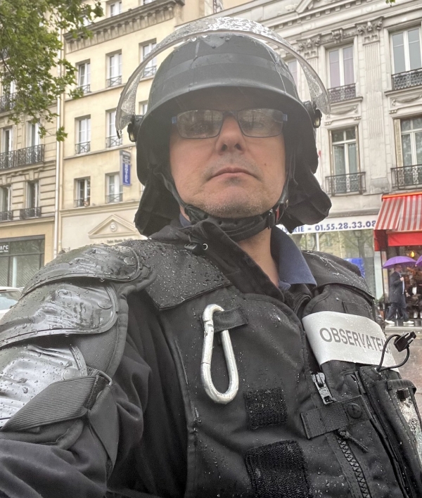 Jérôme Durain, sénateur de Saône et Loire, a endossé le casque ce 1er mai à Paris 