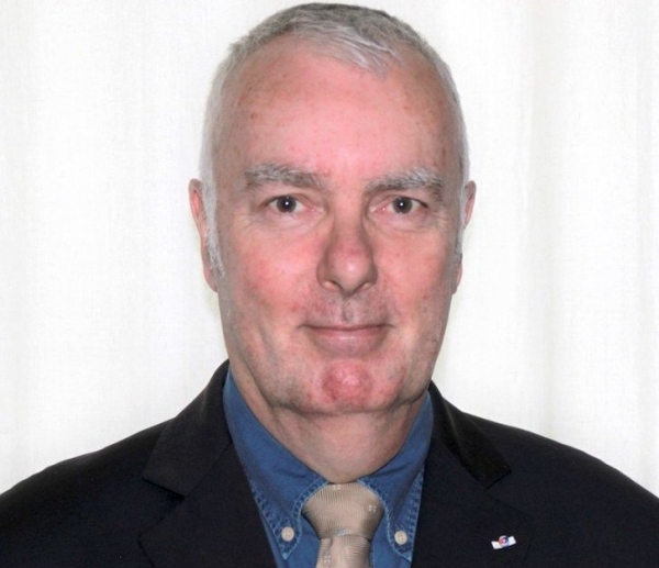 L'ancien commissaire Olivier Damien (RN) ironise sur la présence de Jérôme Durain, observateur des Policiers chargés du maintien de l'ordre, le 1er Mai à Paris