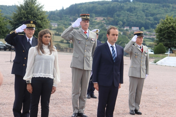 Une rentrée au garde à vous pour Sébastien Lecornu et Prisca Thévenot à Autun 