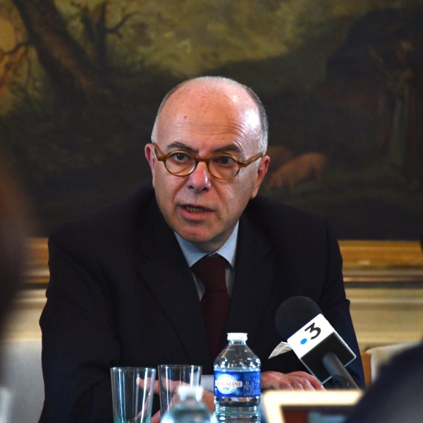 En Saône et Loire , Bernard Cazeneuve a pointé le comportement de la France Insoumise  tout en soulignant  «je prendrai mes responsabilités»