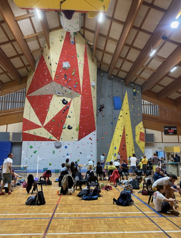 Le championnat régional d’escalade pour les moins de 12 ans s'est tenu ce dimanche 