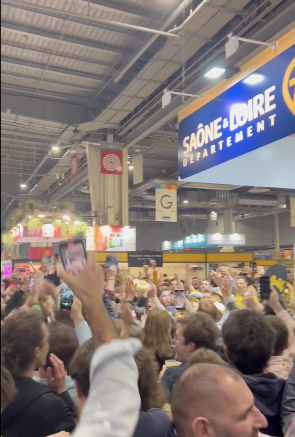 SALON DE L'AGRICULTURE - Ambiance de folie sur le stand de la Saône et Loire 