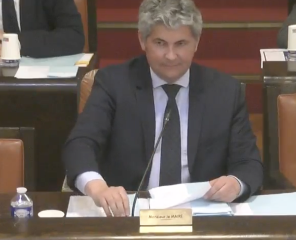 CONSEIL MUNICIPAL - Sans surprise, Bruno Legourd élu 1er adjoint de la ville de Chalon 