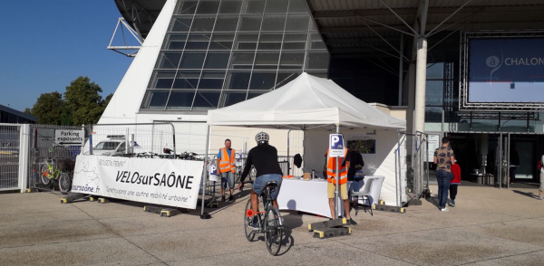 Forum des associations de Chalon : VéloSurSaône vous invite à venir en vélo