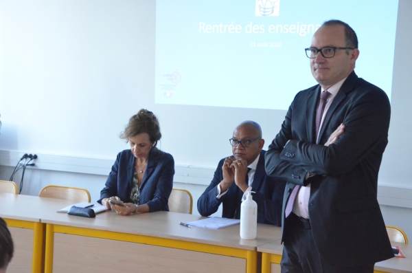 Etienne Agostini, ancien proviseur du lycée français de Dubaï, prend la direction du lycée Marey à Beaune 