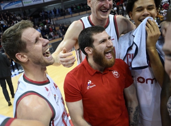 BASKET (PRO B) - L'Elan Chalon retrouve la Gagne et surtout l'envie face au leader Denain