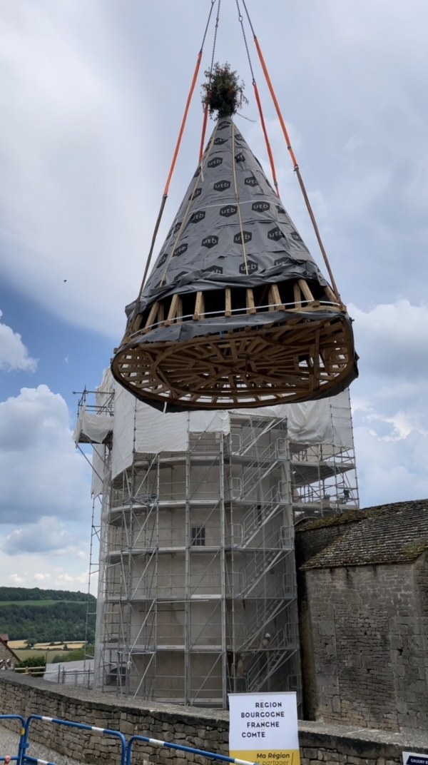 En Côte d'Or, travaux d'ampleur au  château de Châteauneuf