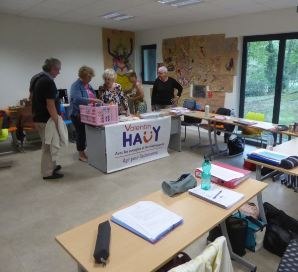 ASSOCIATION VALENTIN HAUY : Intervention au Centre de Formation de l'IRTESS Bourgogne