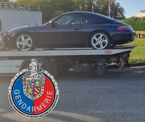 Au volant de sa Porsche 911, il filait à plus de 200 km/h... dommage