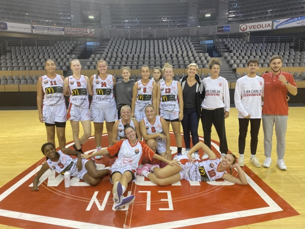 Elan chalon Vs Chalon Basket Club - Les seniors filles de l'Elan s'imposent dans le derby de rentrée sportive 