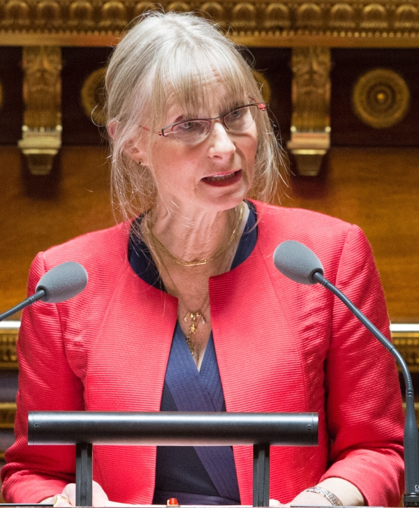 "Une petite victoire pour la protection de nos enfants" salue Marie Mercier, Sénateur de Saône et Loire 