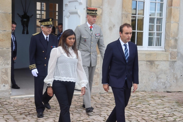 LYCEE MILITAIRE AUTUN - Après 22 millions à Changarnier, le Ministre de La Défense mobilise 17 millions à Gangloff