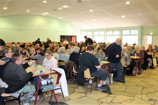 Salle comble pour le loto du comité du Carloup